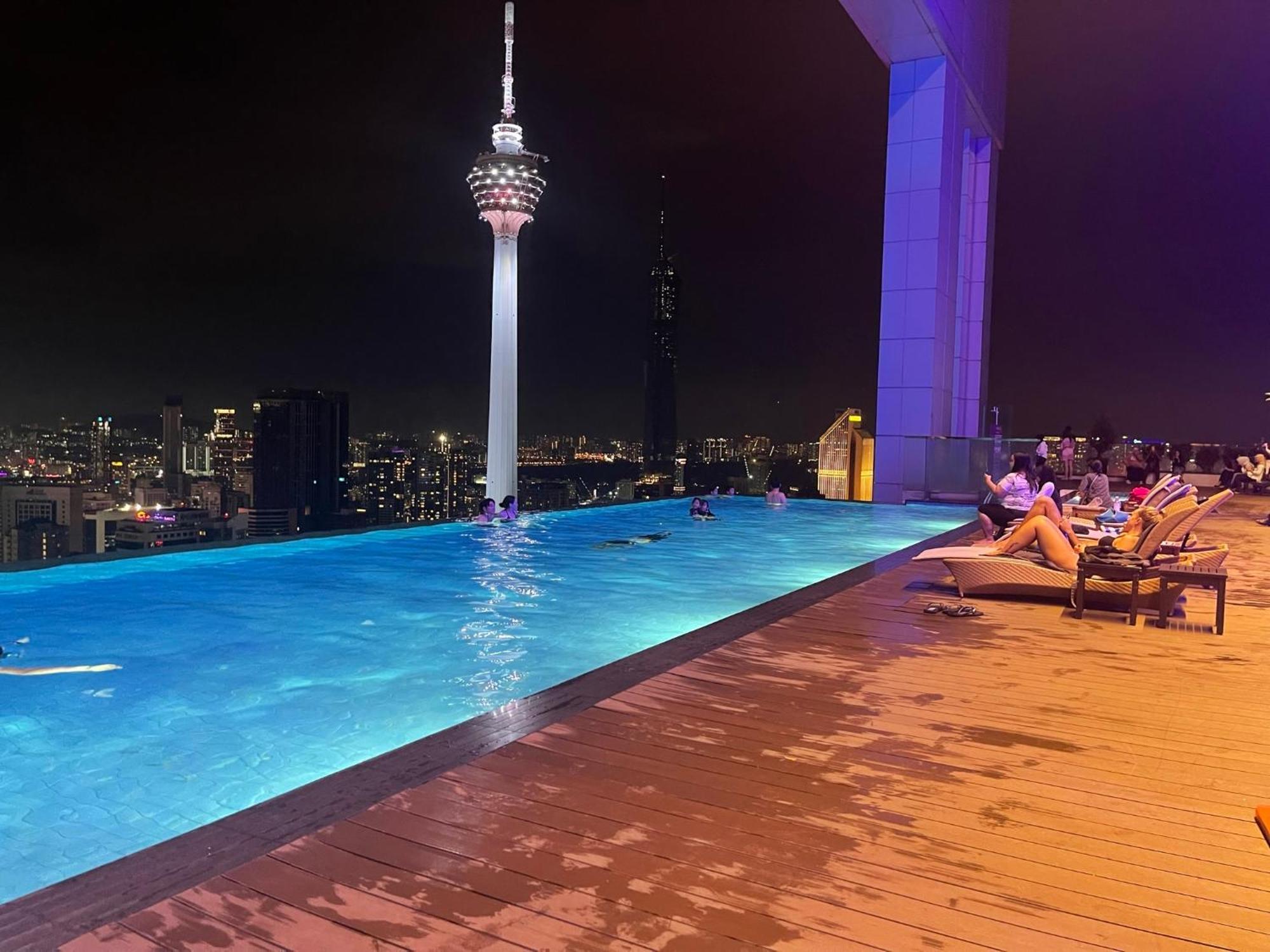 The Platinum Klcc By Home Stay Куала-Лумпур Экстерьер фото